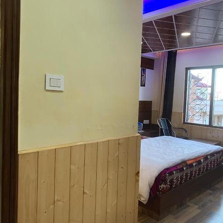 Valley Crown B&B Shimla Buitenkant foto