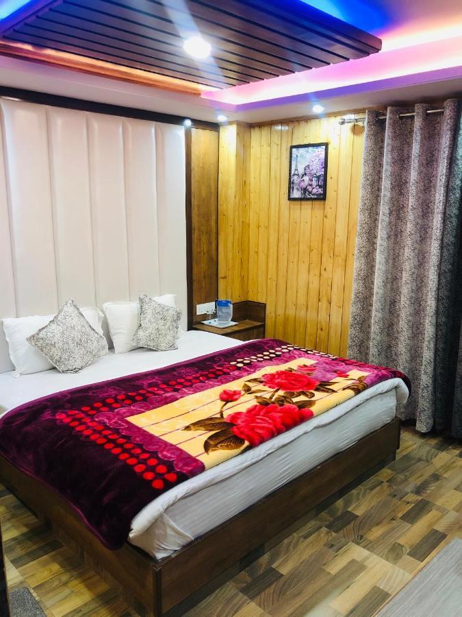 Valley Crown B&B Shimla Buitenkant foto