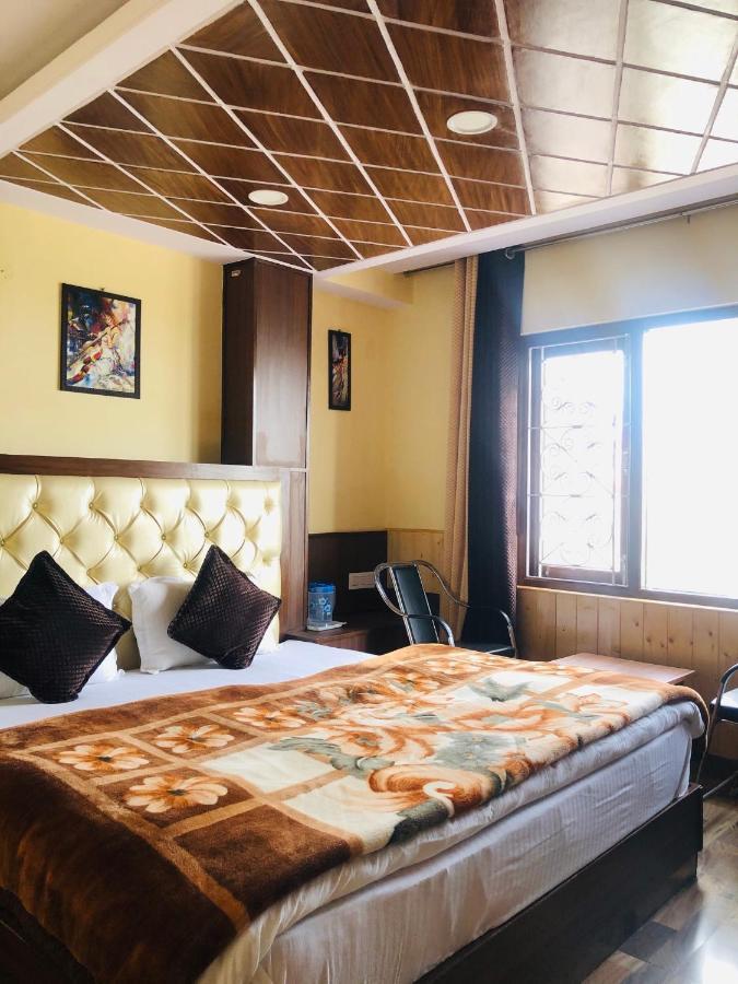 Valley Crown B&B Shimla Buitenkant foto