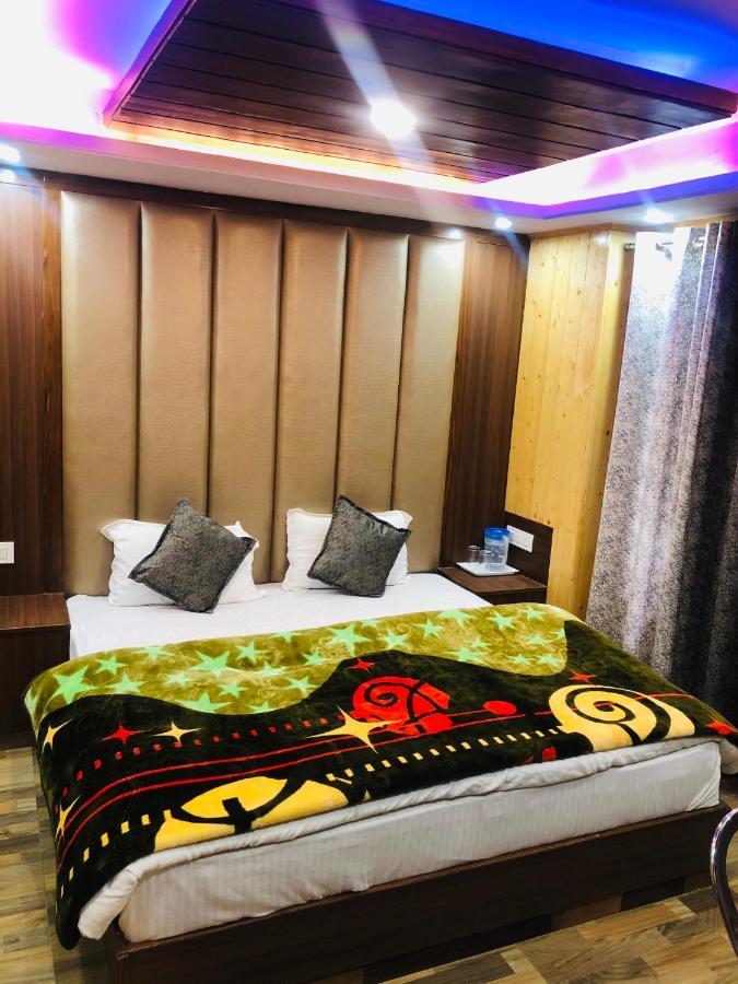 Valley Crown B&B Shimla Buitenkant foto