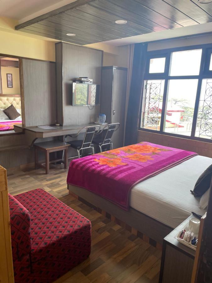 Valley Crown B&B Shimla Buitenkant foto